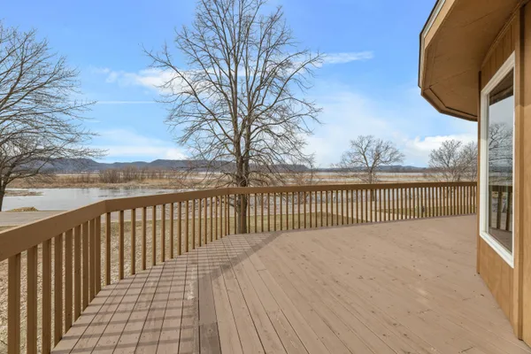 $499,900 | 1149 South River Road, Buffalo City, WI 54622