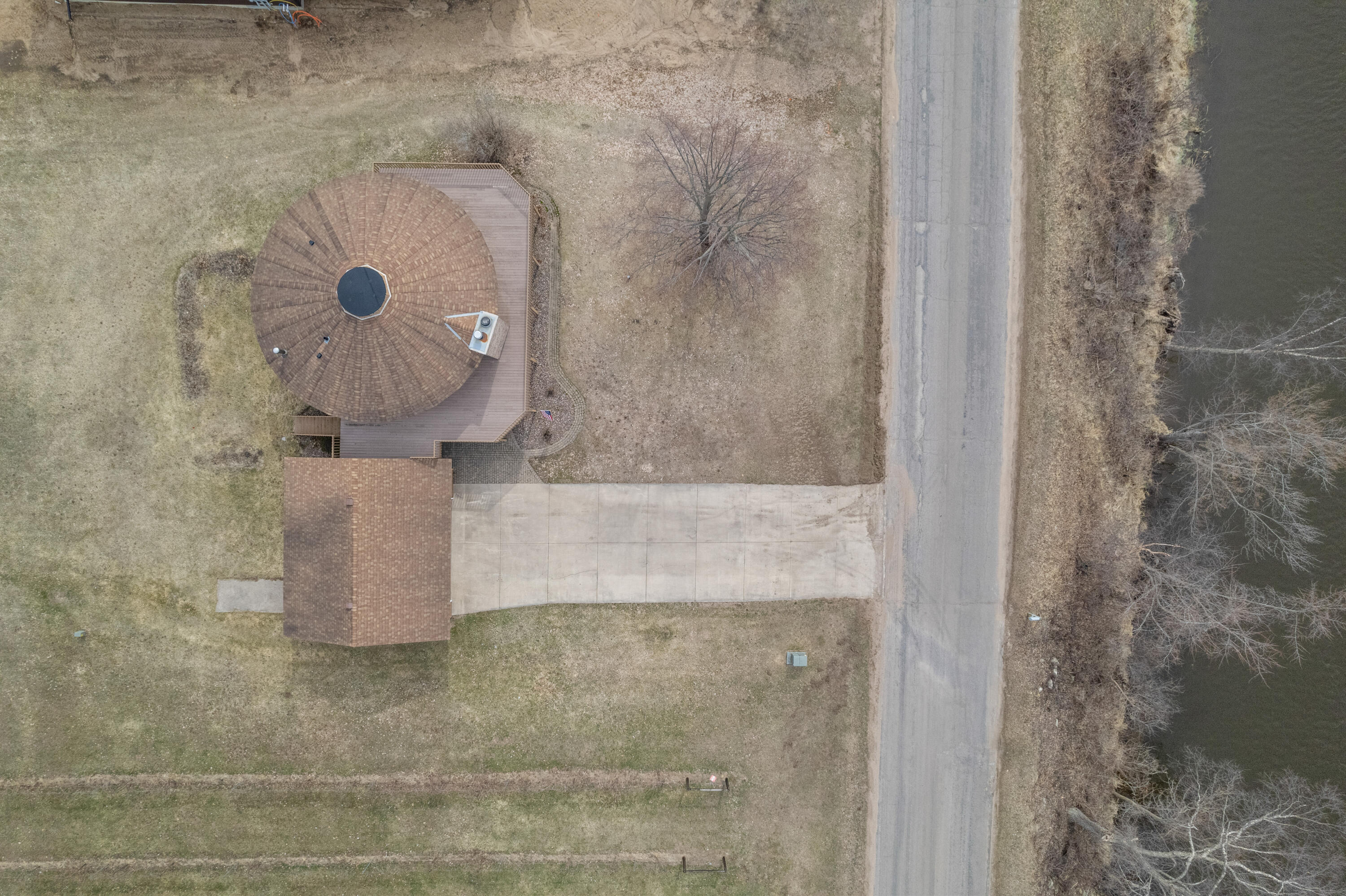 1149 South River Road Buffalo City, WI 54622 - Photo 29 of 32 31 drone