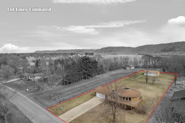 $499,900 | 1149 South River Road, Buffalo City, WI 54622