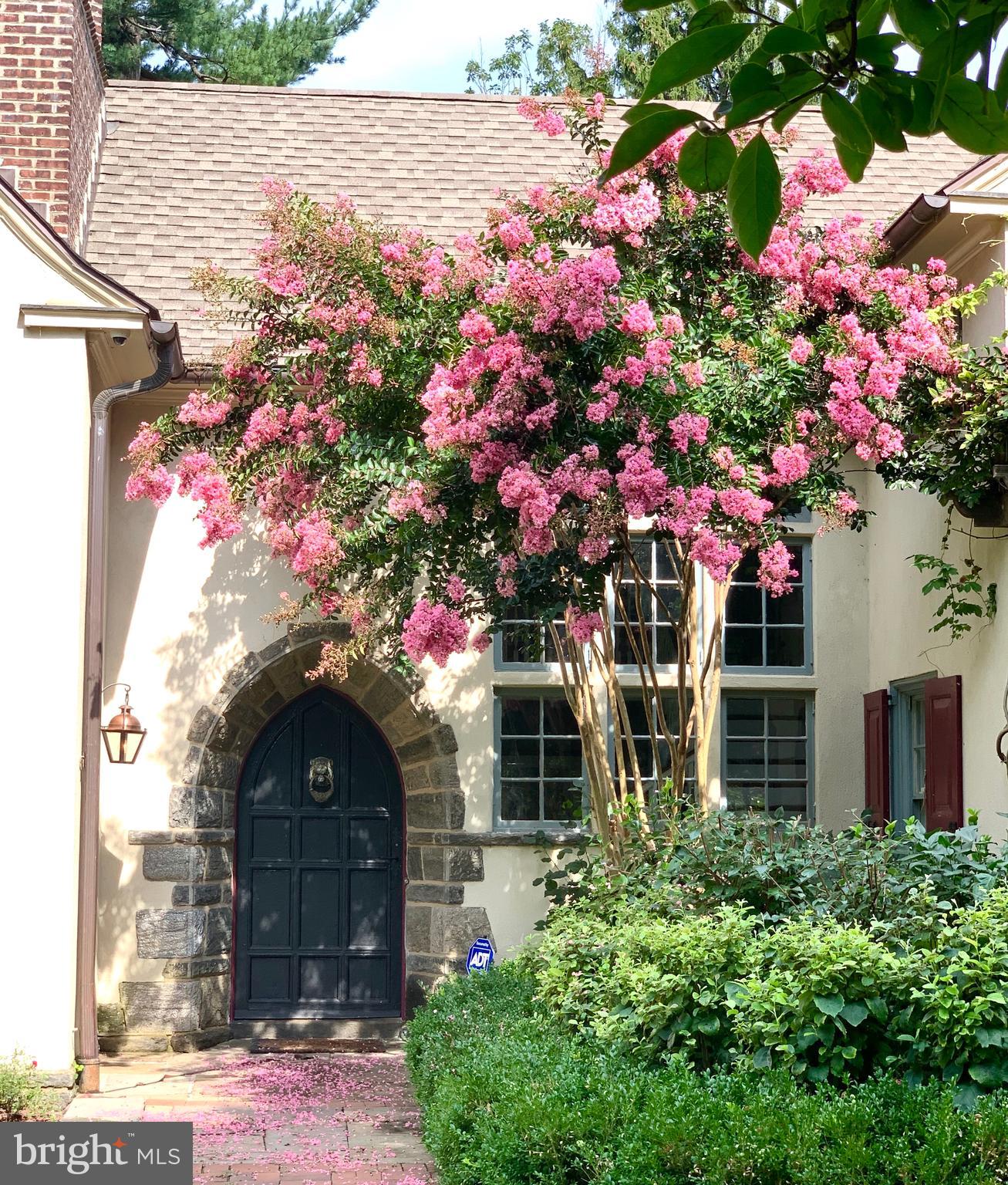 601 St Georges Road Philadelphia, PA 19119 - Photo 3 of 43