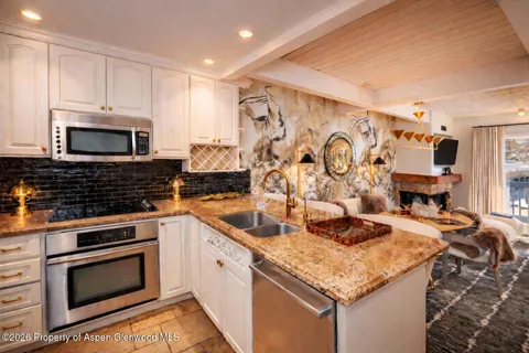 $4,795,000 | 610 South W End Street, Unit D201, Aspen, CO 81611