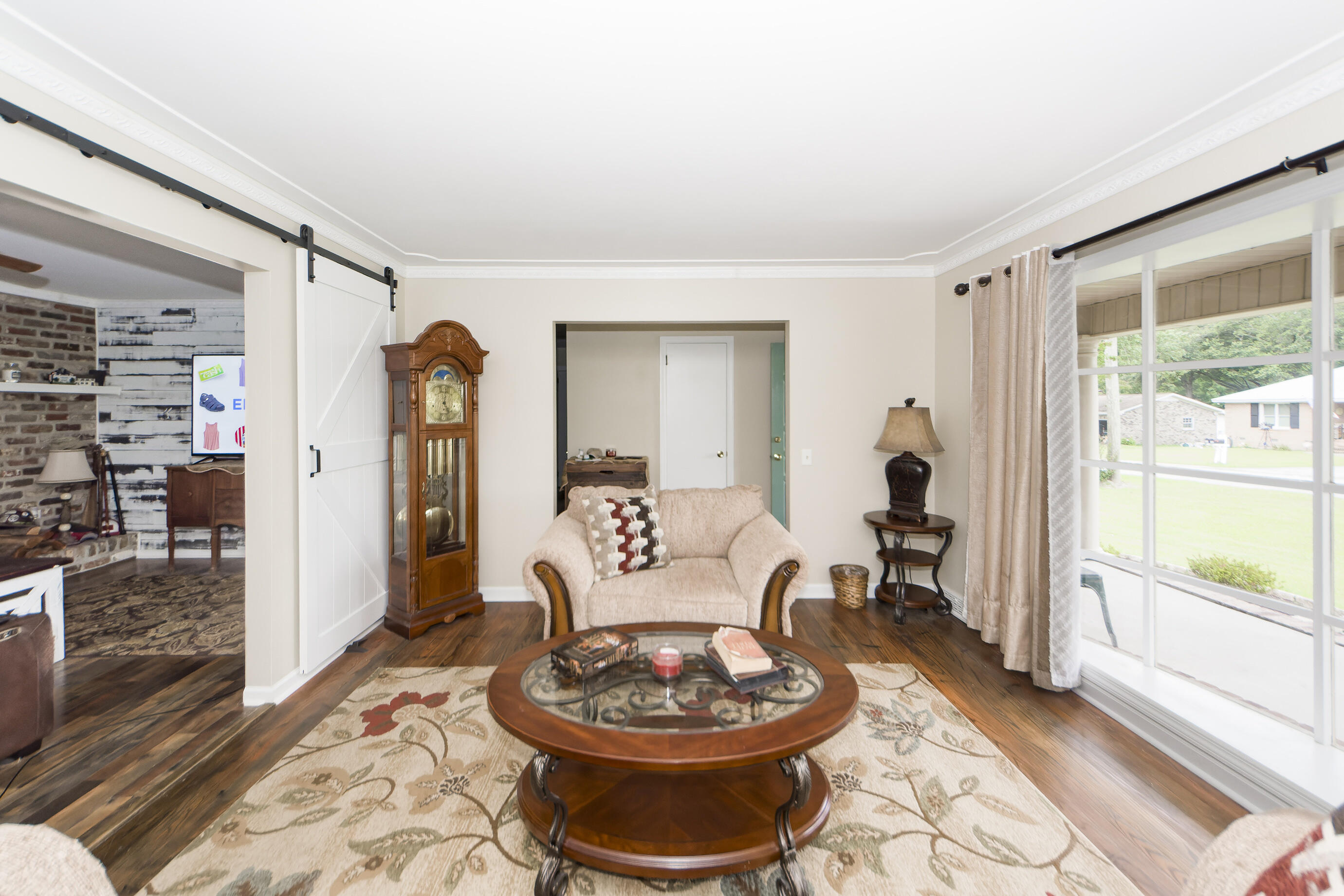 103 Tasker Drive Summerville, SC 29485 - Photo 7 of 42 07