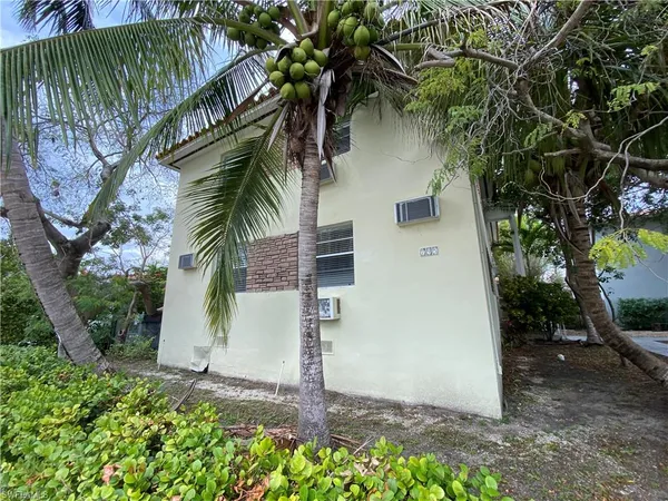 $2,500 | 795 84th Street, Unit 3, Miami Beach, FL 33141
