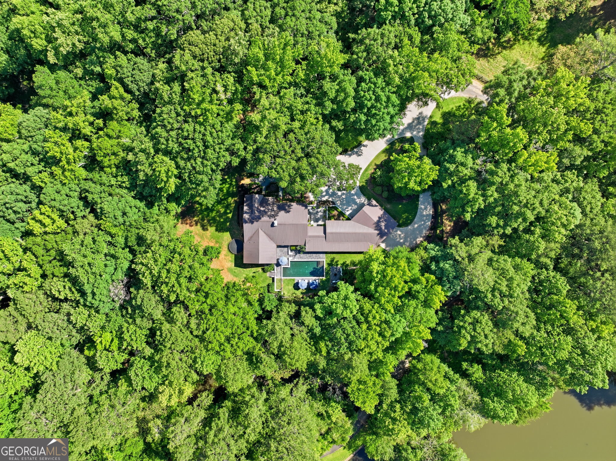 6875 Colaparchee Road Macon, GA 31210 - Photo 2 of 61