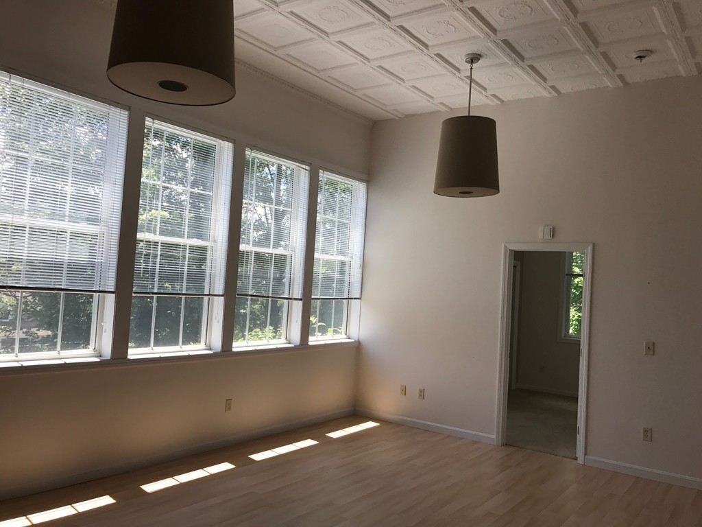 42 Phillips Road, Unit 6 Holden, MA 01520 - Photo 9 of 20 Gallery Image 9