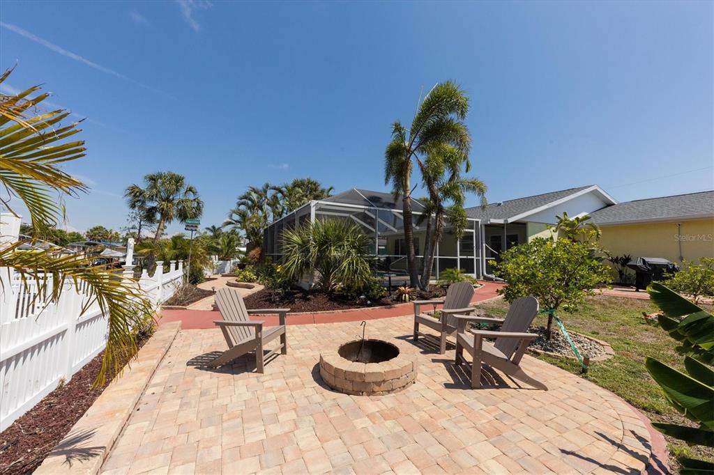 2684 Titania Road Englewood, FL 34224 - Photo 33 of 41