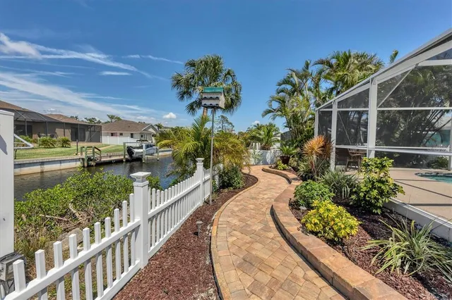 $5,200 | 2684 Titania Road, Englewood, FL 34224