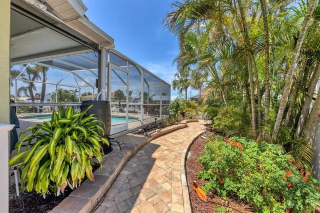 $5,200 | 2684 Titania Road, Englewood, FL 34224