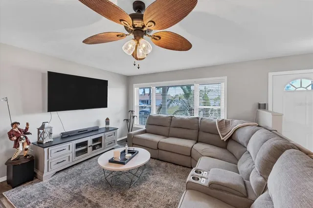 $5,200 | 2684 Titania Road, Englewood, FL 34224