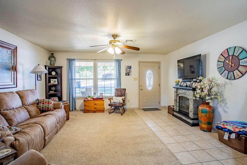 207 Roeser Street Albany, TX 76430 - Photo 2 of 35 Gallery Image 2