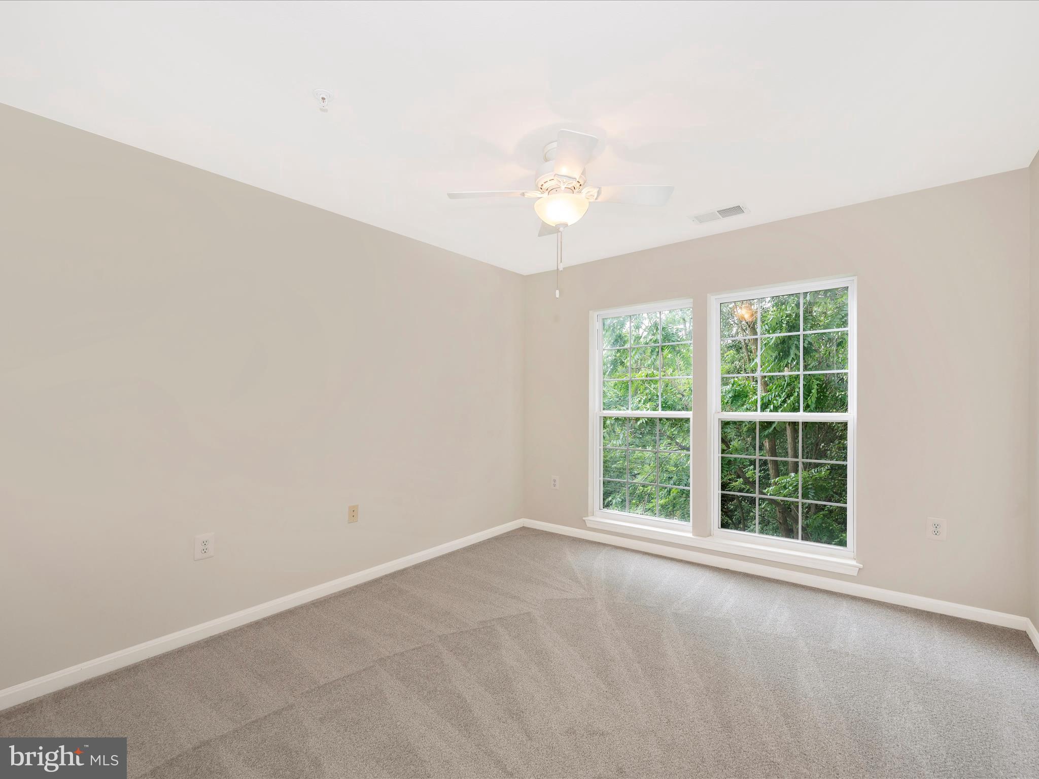 12020 Amber Ridge Circle, Unit B203 Germantown, MD 20876 - Photo 19 of 39 Bedroom 3