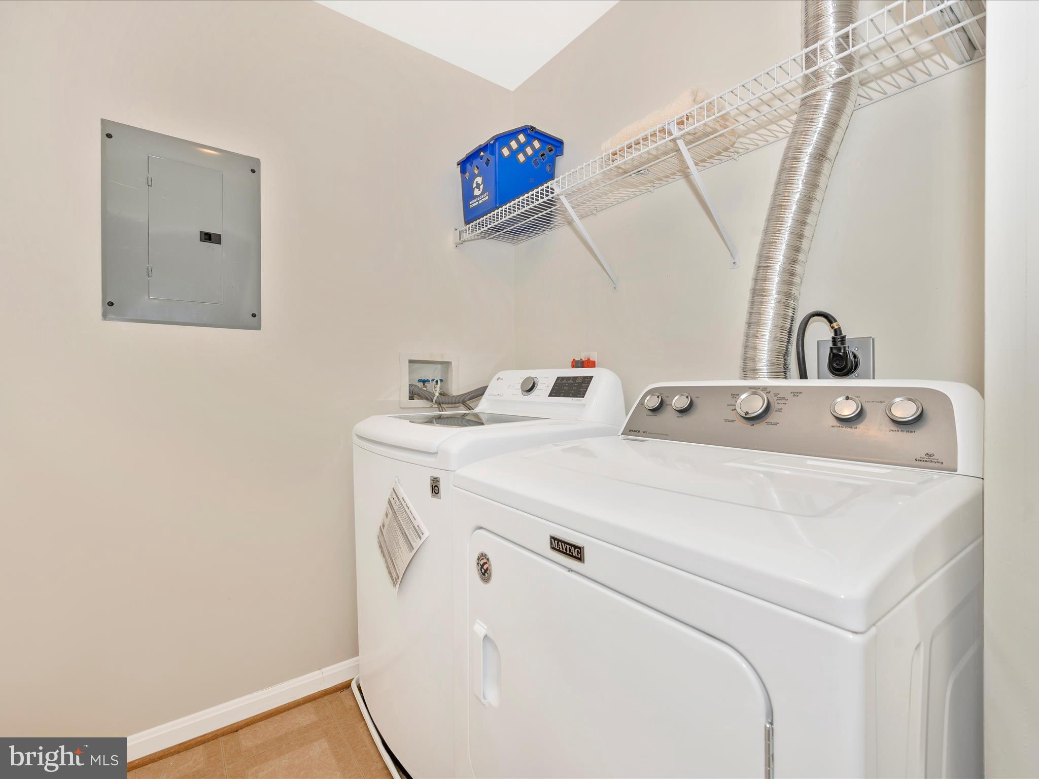 12020 Amber Ridge Circle, Unit B203 Germantown, MD 20876 - Photo 23 of 39 Laundry Room