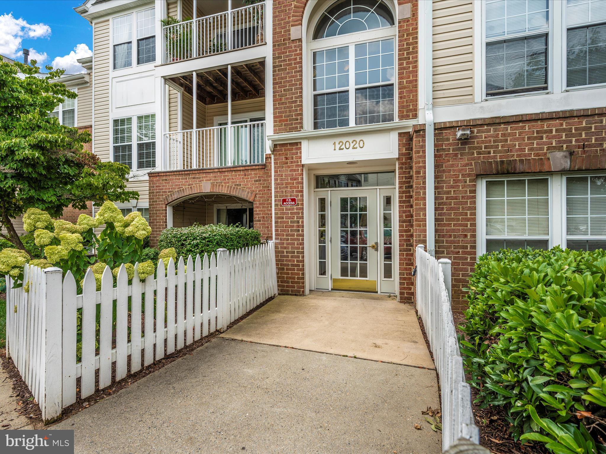 12020 Amber Ridge Circle, Unit B203 Germantown, MD 20876 - Photo 26 of 39 Exterior Front