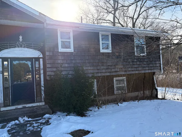 $299,900 | 55 Coles Avenue, Newington, CT 06111