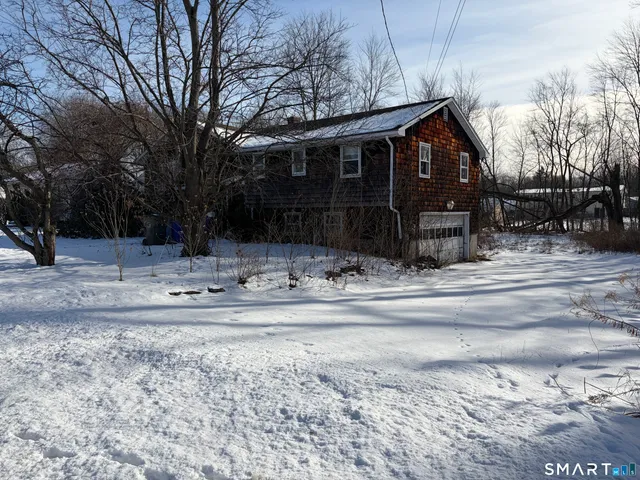 $299,900 | 55 Coles Avenue, Newington, CT 06111