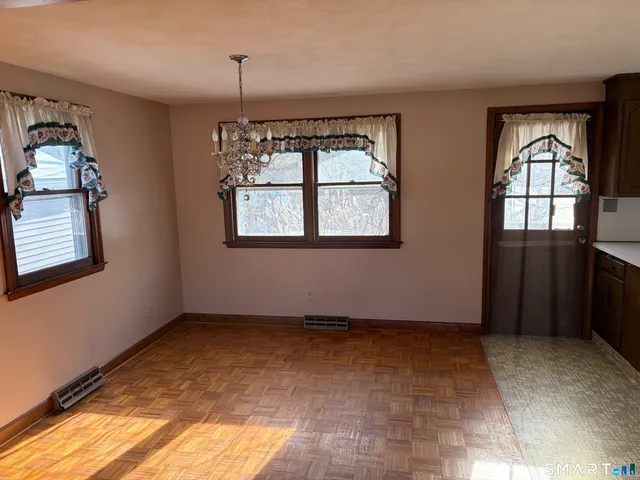 $299,900 | 55 Coles Avenue, Newington, CT 06111