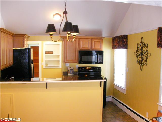18710 Church Road Petersburg, VA 23803 - Photo 3 of 12 Kitchen