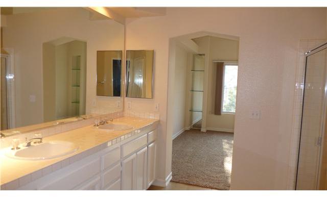 1846 Key Largo Road Vista, CA 92081 - Photo 14 of 22 Master bath