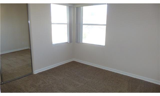 1846 Key Largo Road Vista, CA 92081 - Photo 17 of 22 Guest bedroom #1