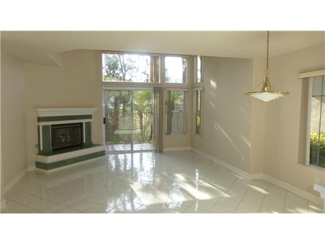 1846 Key Largo Road Vista, CA 92081 - Photo 4 of 22 Living room/dining room combo