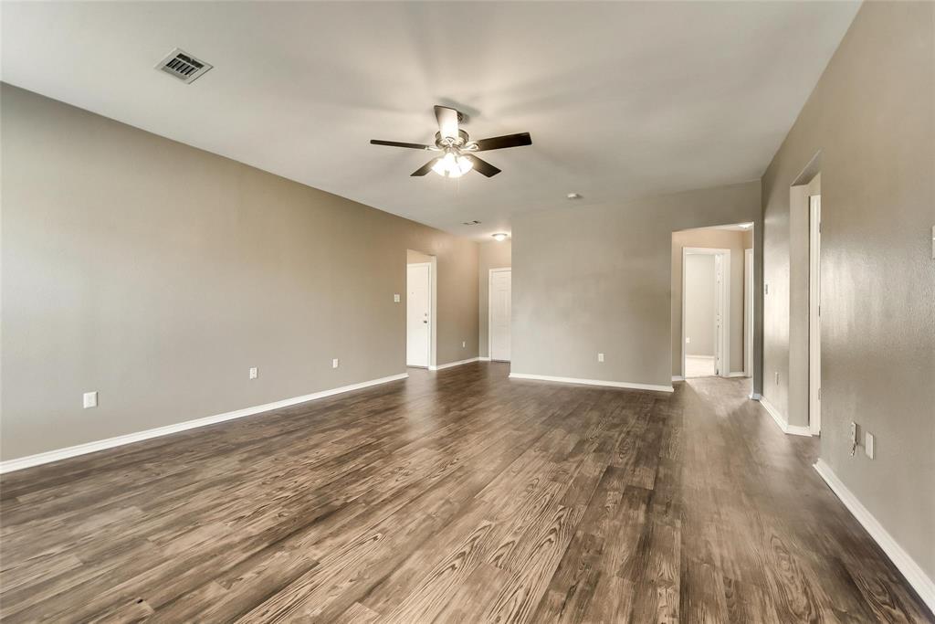 403 Apple Tree Lane Fate, TX 75087 - Photo 7 of 17