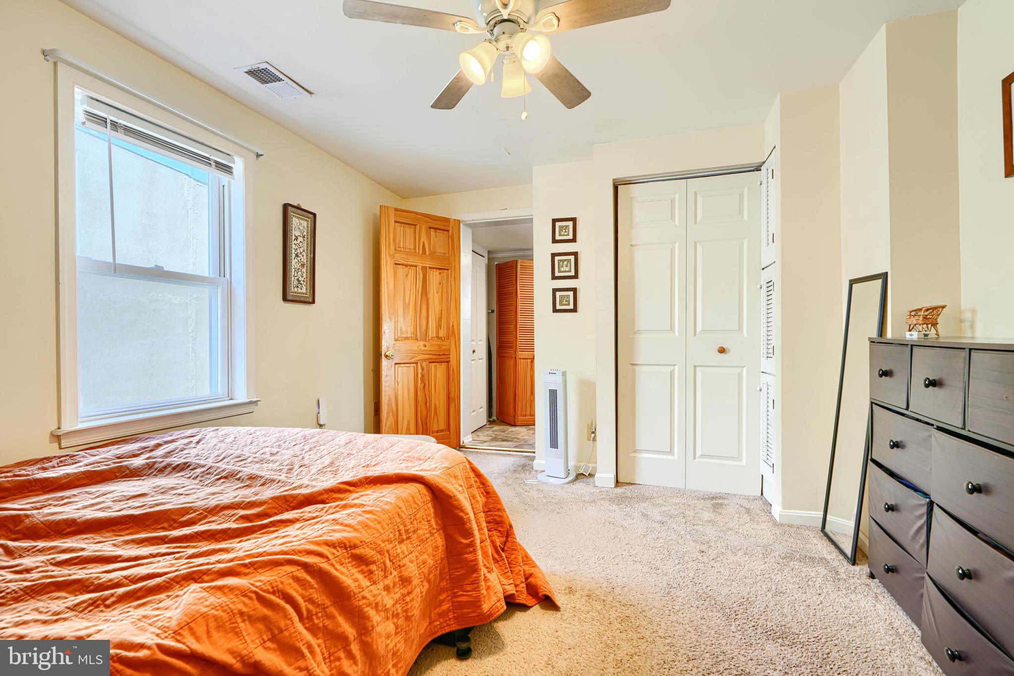 813 South Curley Street Baltimore, MD 21224 - Photo 16 of 24