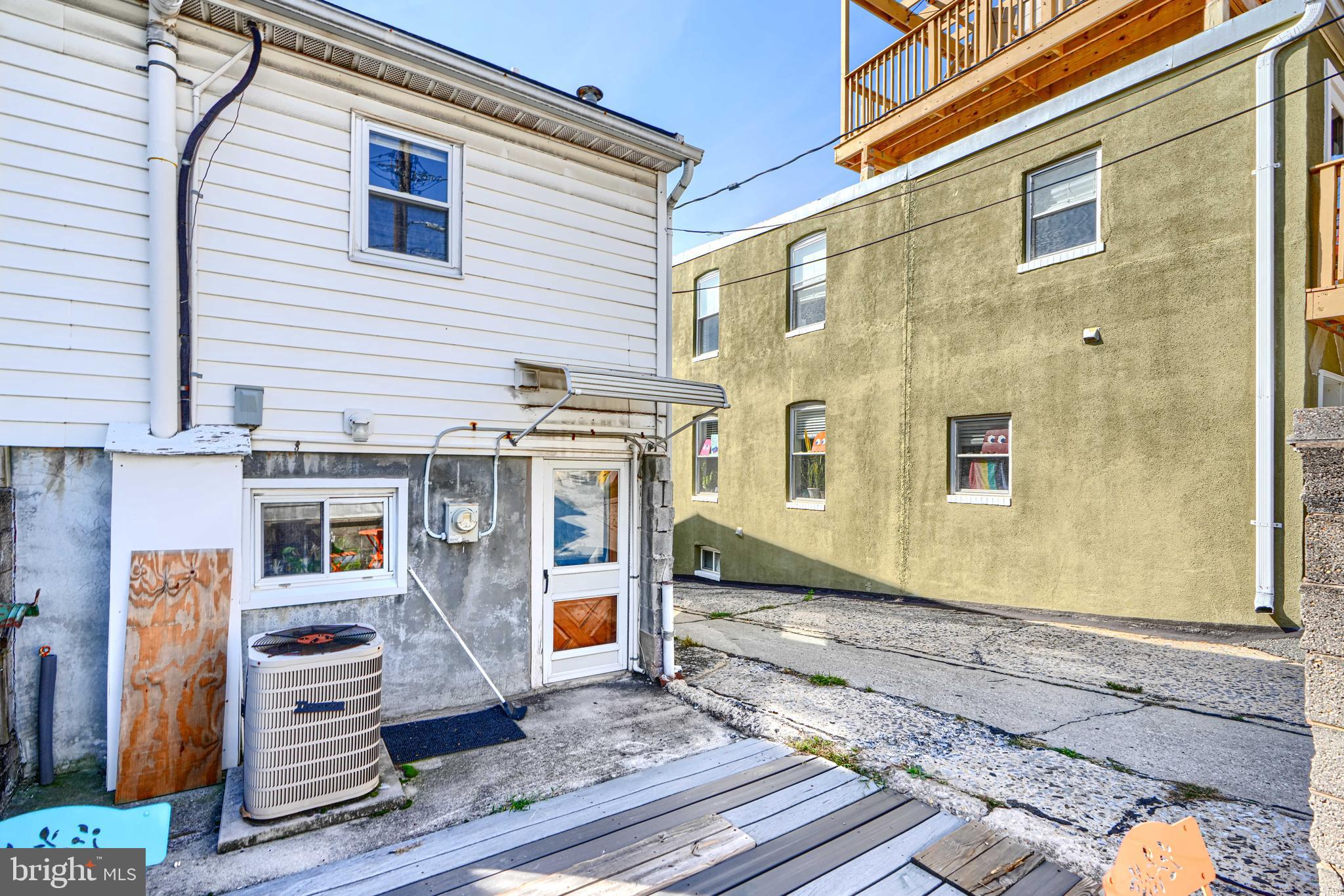 813 South Curley Street Baltimore, MD 21224 - Photo 23 of 24