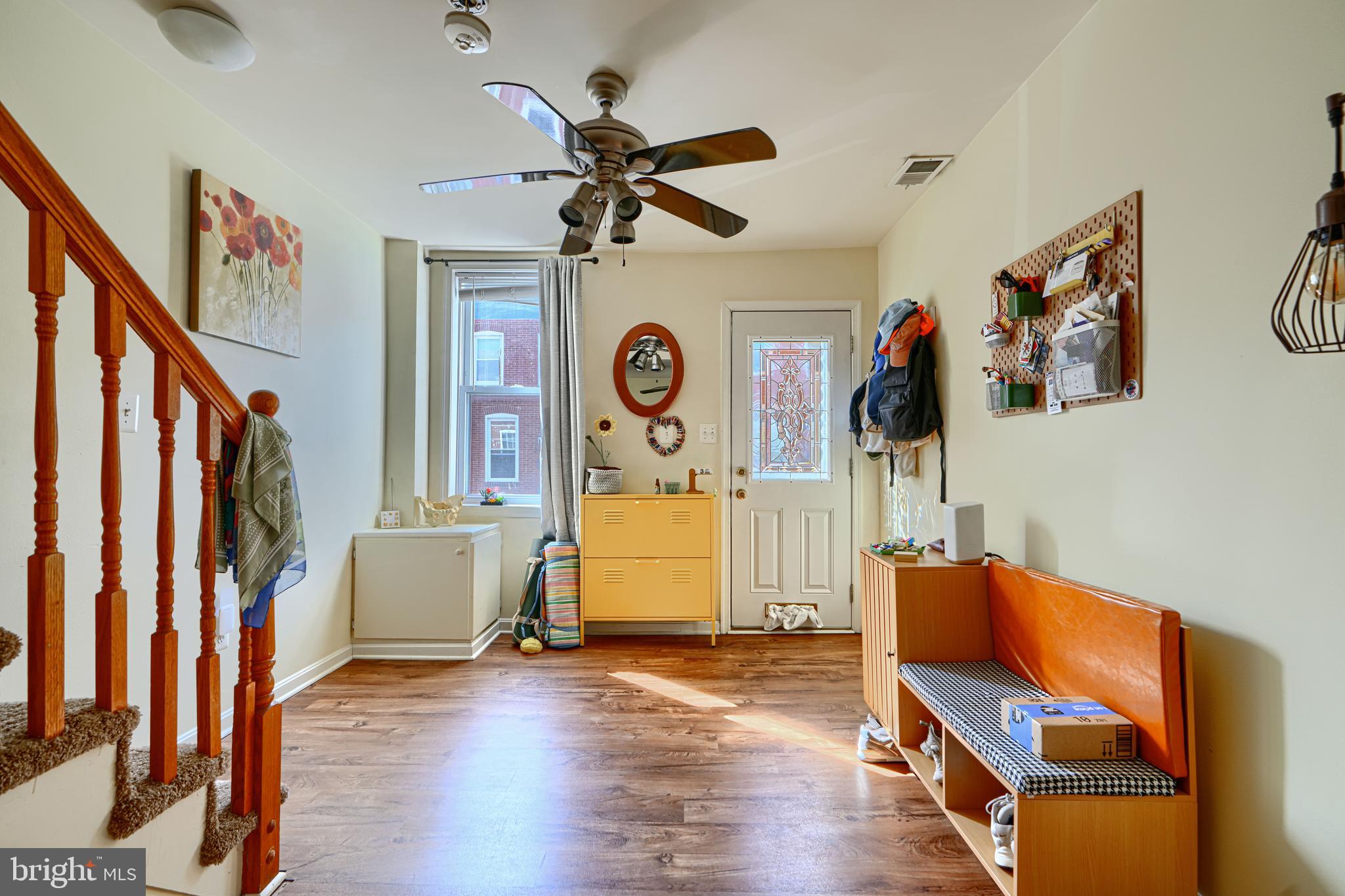 813 South Curley Street Baltimore, MD 21224 - Photo 4 of 24