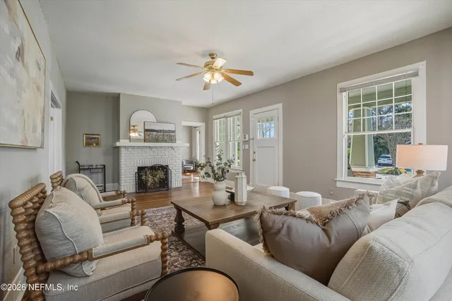 $375,000 | 2045 Myra Street, Jacksonville, FL 32204