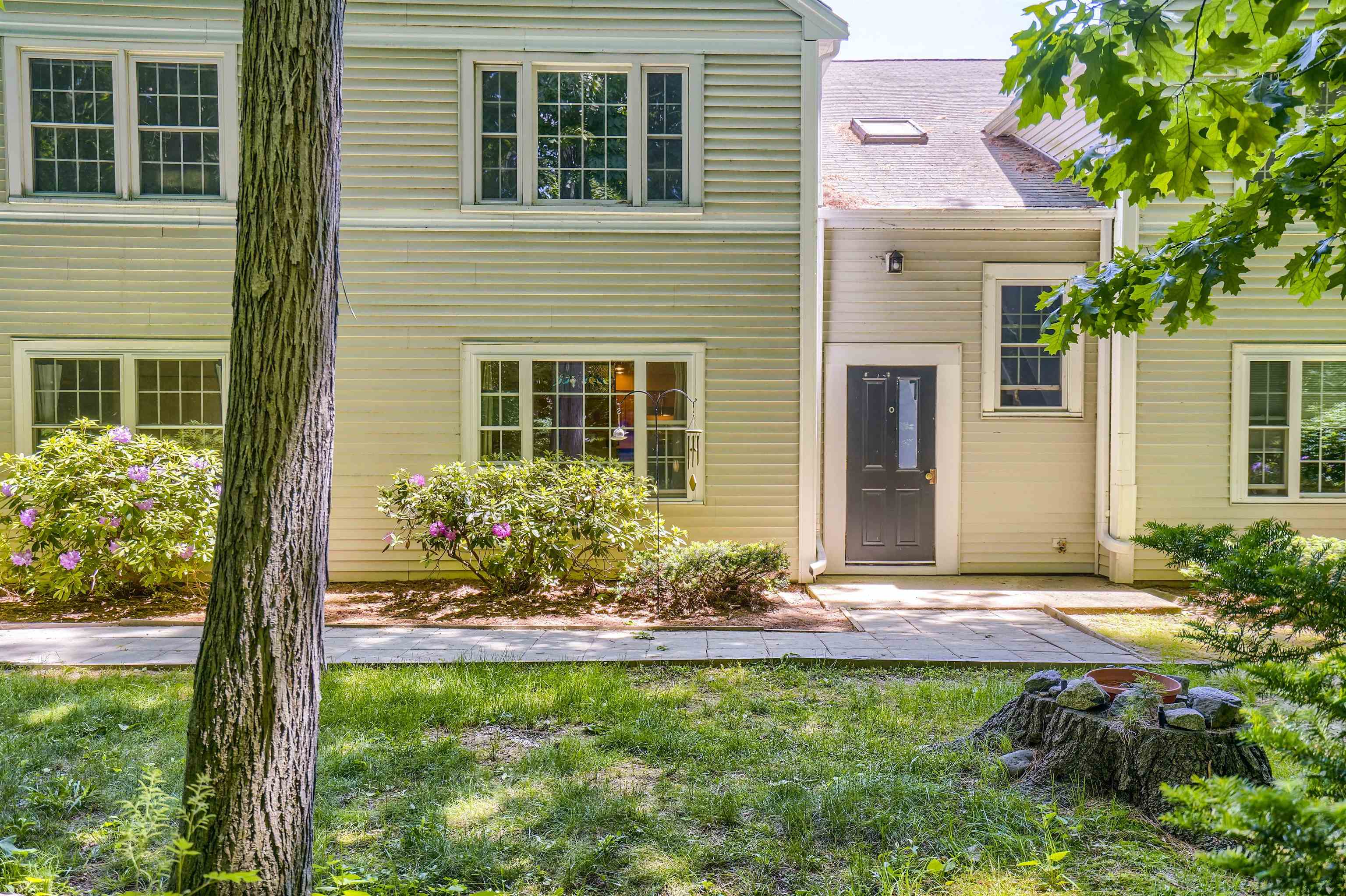 50 Brookside Drive, Unit 3 Exeter, NH 03833 - Photo 7 of 38