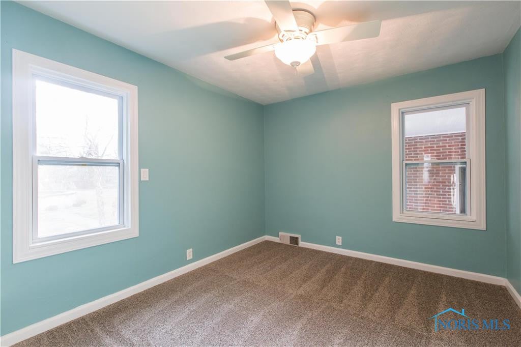 1016 Harrow Road Toledo, OH 43615 - Photo 14 of 29 Gallery Image 14