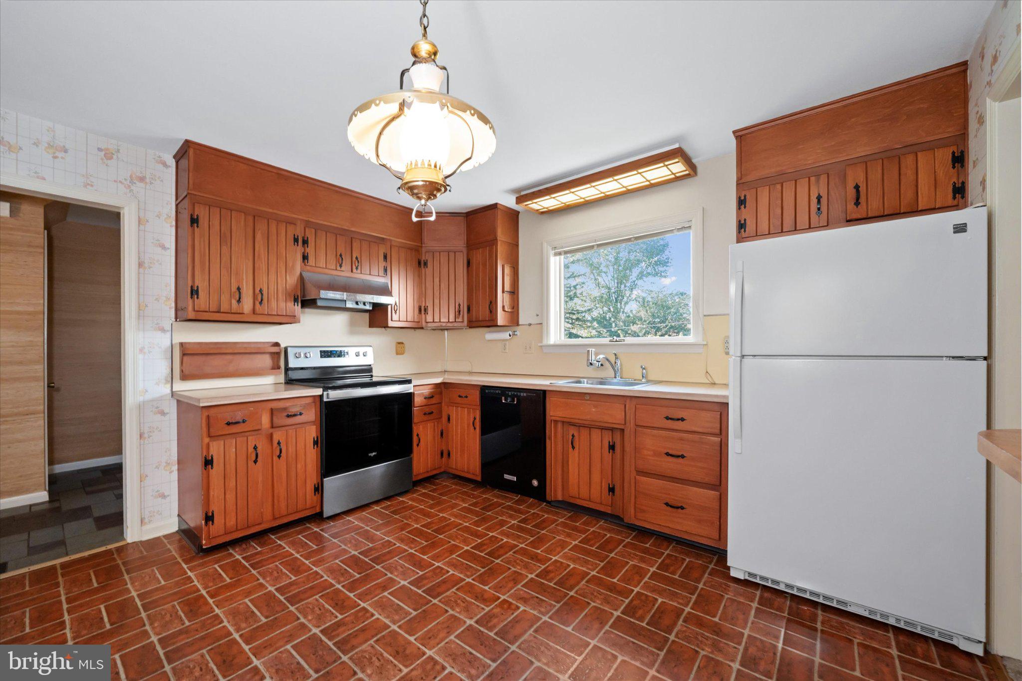 306 Spalding Road Wilmington, DE 19803 - Photo 11 of 39 Gallery Image 11