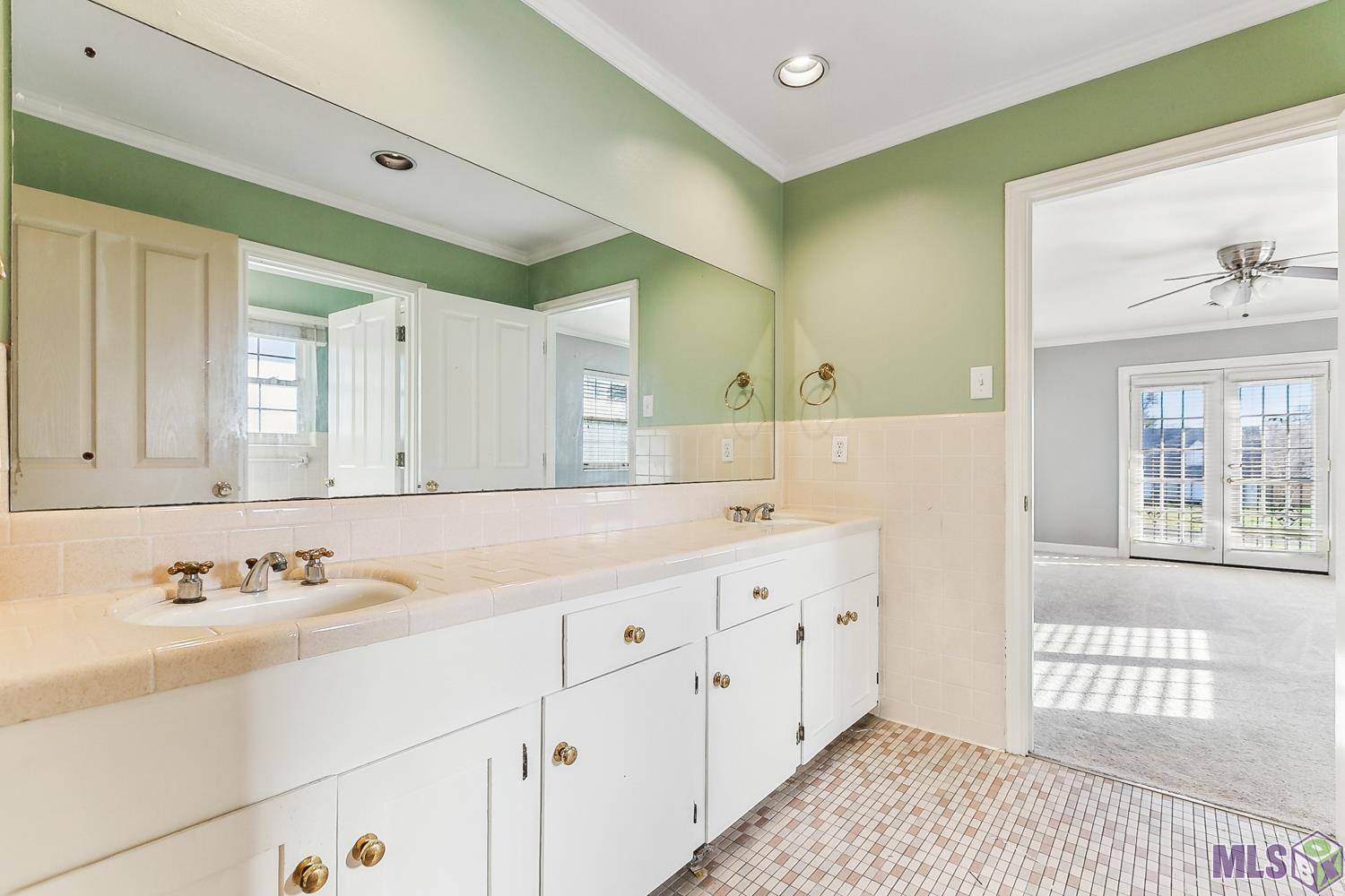 9555 Goodwood Boulevard Baton Rouge, LA 70815 - Photo 18 of 30