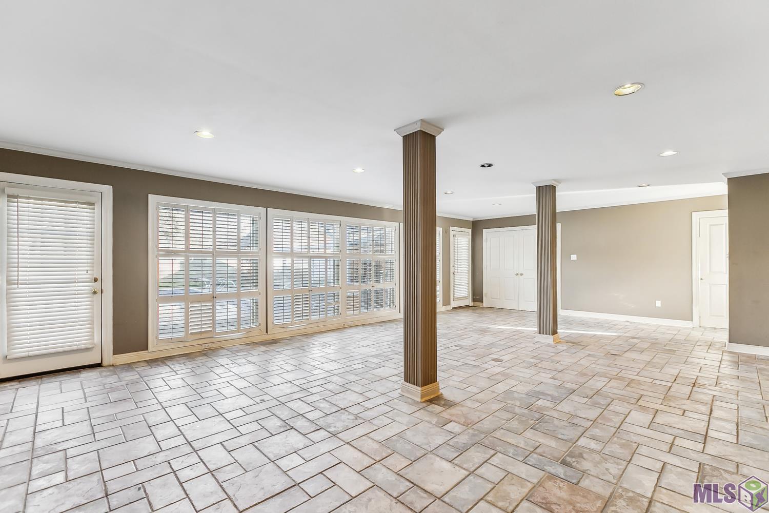 9555 Goodwood Boulevard Baton Rouge, LA 70815 - Photo 23 of 27