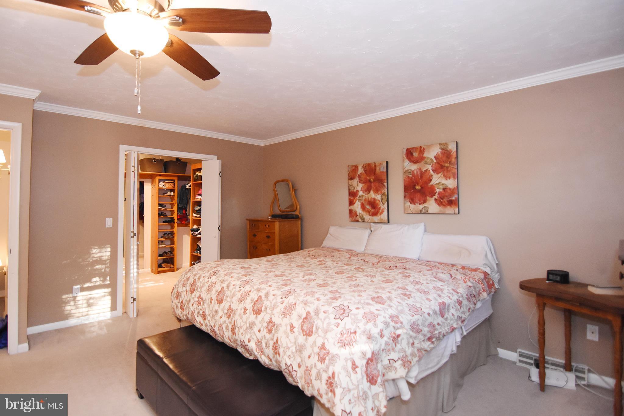 447 Walnut Drive Edgewater, MD 21037 - Photo 15 of 30 Bedroom (Master) with Walk In Closet