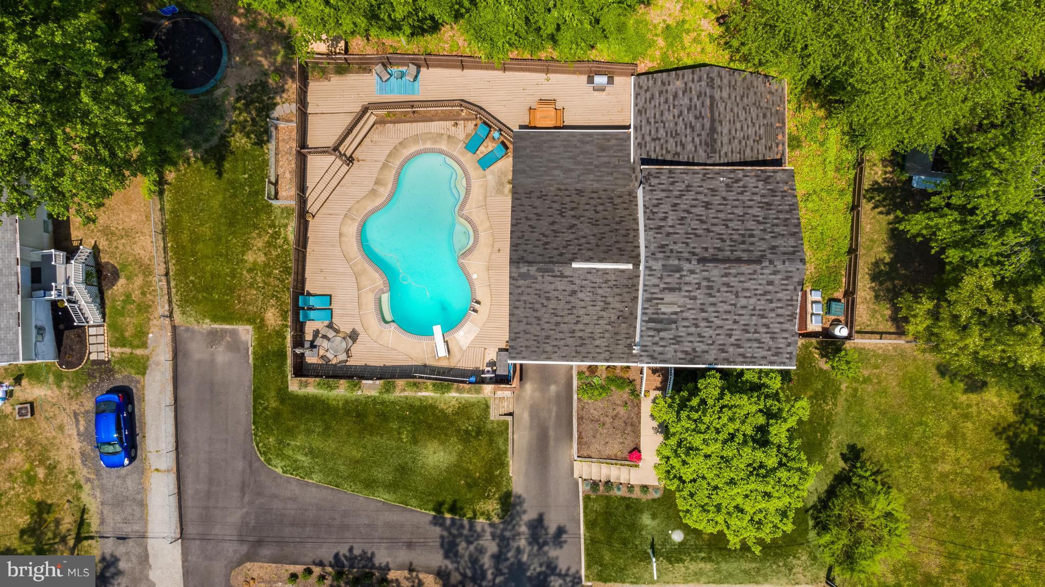 447 Walnut Drive Edgewater, MD 21037 - Photo 3 of 30 Exterior (General)