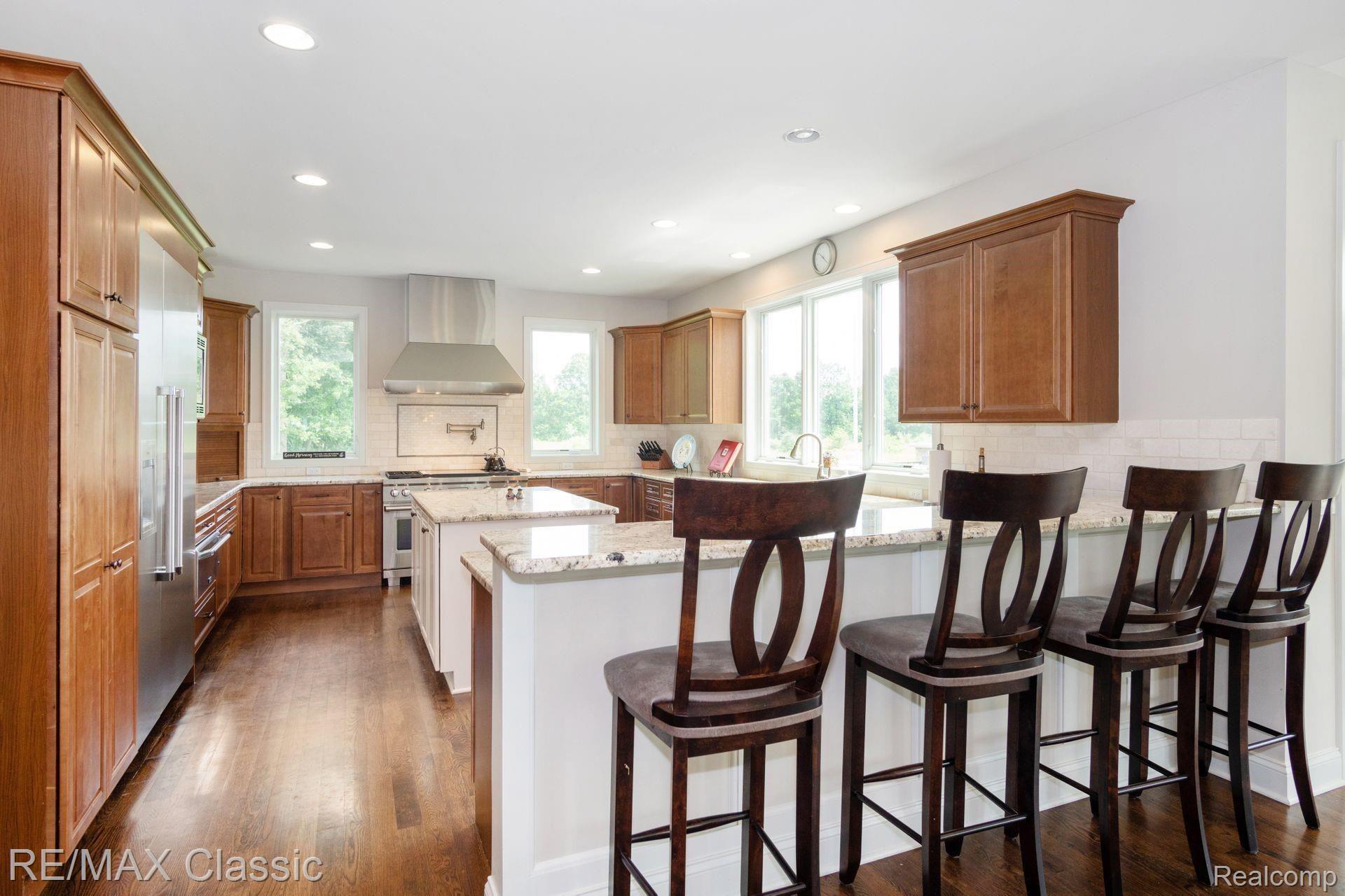 5440 North Latson Road Howell, MI 48855 - Photo 11 of 50 11.jpg