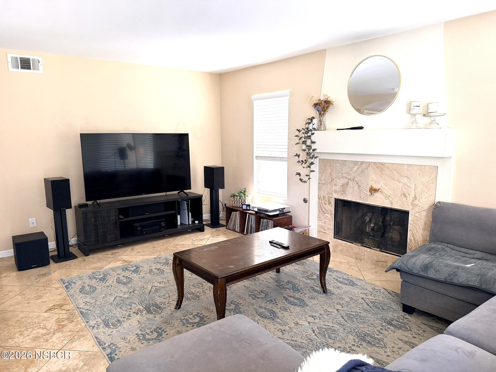 1309 Stonebrook Drive Lompoc, CA 93436 - Photo 9 of 45 Family Room