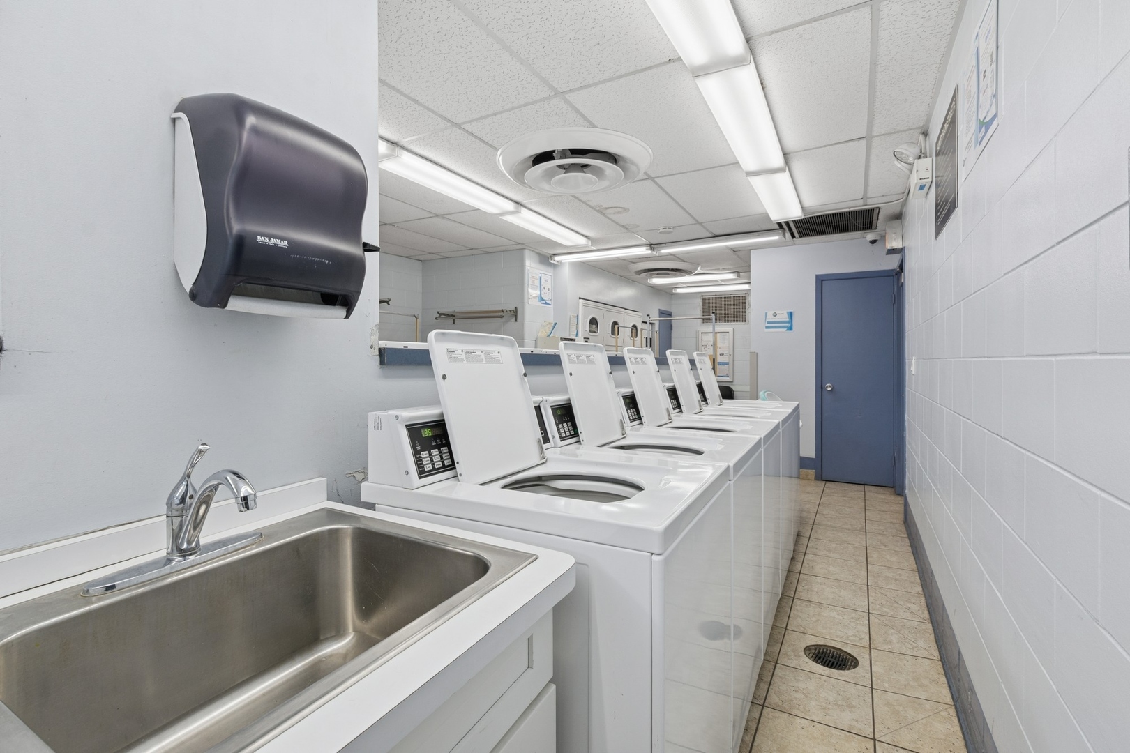 5455 North Sheridan Road, Unit 812 Chicago, IL 60640 - Photo 16 of 20 Gallery Image 16