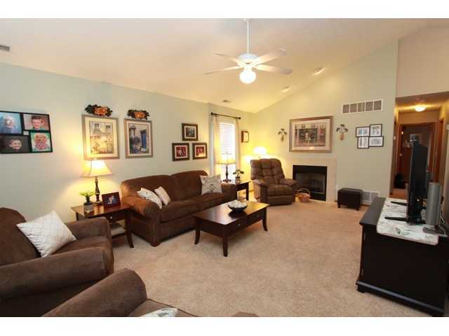 6112 Murphys Pond Road, Unit R Canal Winchester, OH 43110 - Photo 4 of 14