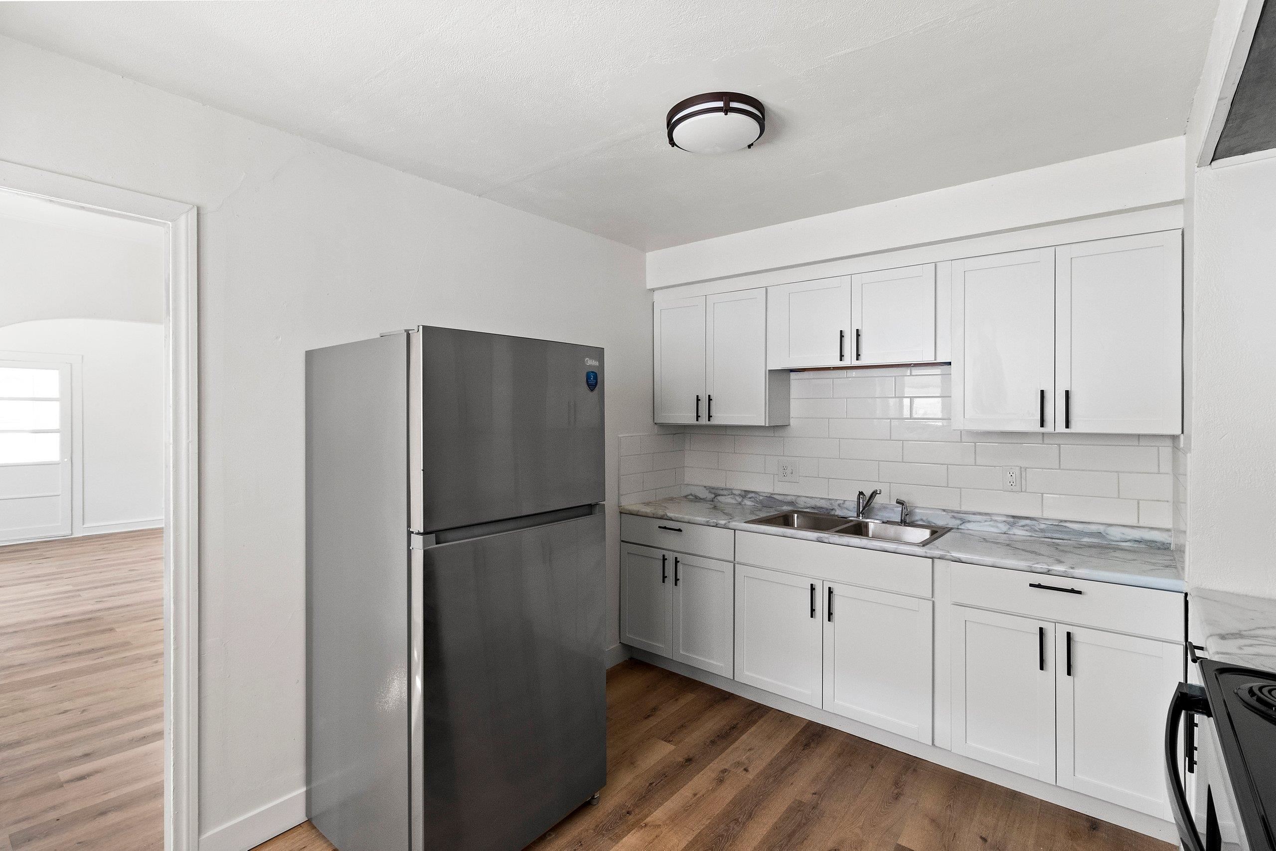 714 North Bateman Street Appleton, WI 54911 - Photo 8 of 38