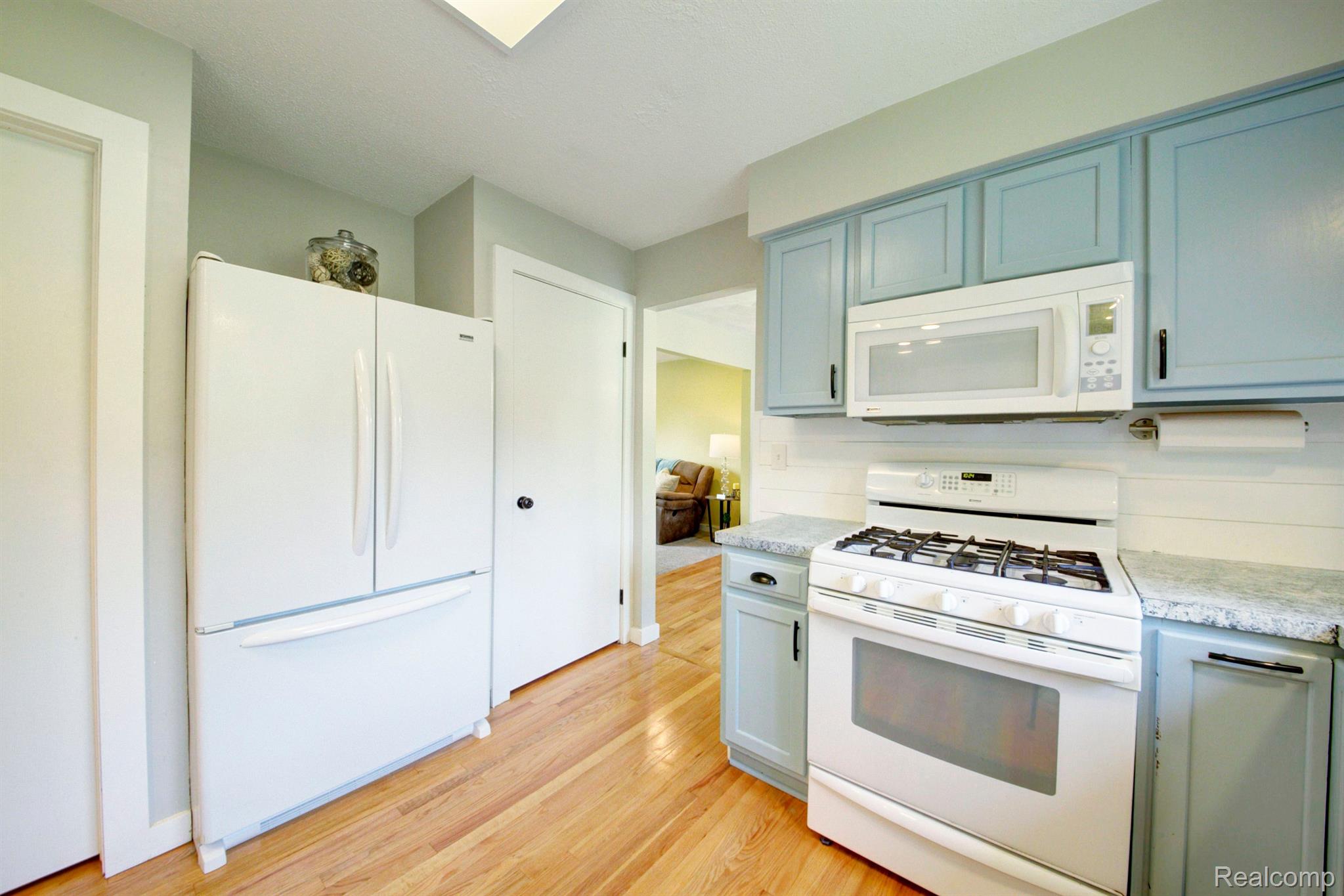 4853 West Lovejoy Road Byron, MI 48418 - Photo 12 of 58 4853 Lovejoy Rd