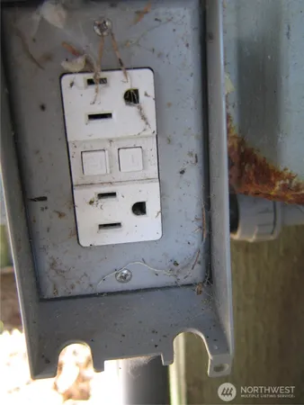 a house view with a backyard space