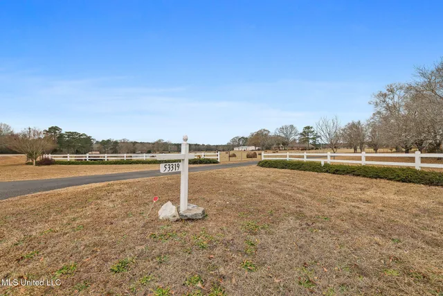 $990,000 | 53319 Highway 60, Unit 53319, Bogalusa, LA 70427