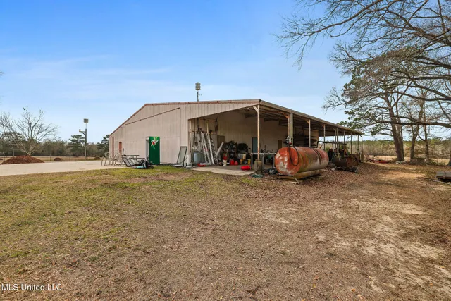 $990,000 | 53319 Highway 60, Unit 53319, Bogalusa, LA 70427