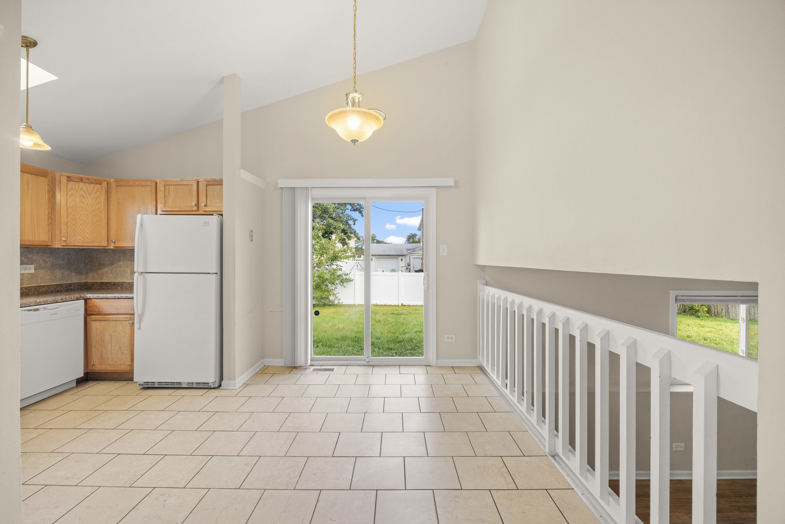 239 Willow Road Matteson, IL 60443 - Photo 10 of 36 Gallery Image 10
