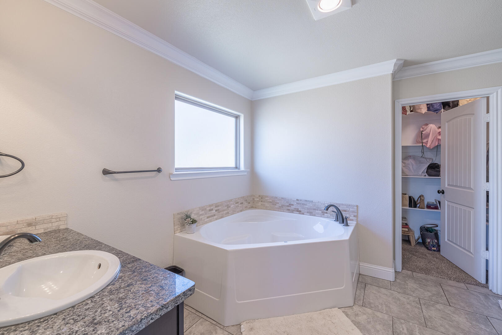 5720 111th Street Lubbock, TX 79424 - Photo 23 of 41 1-36