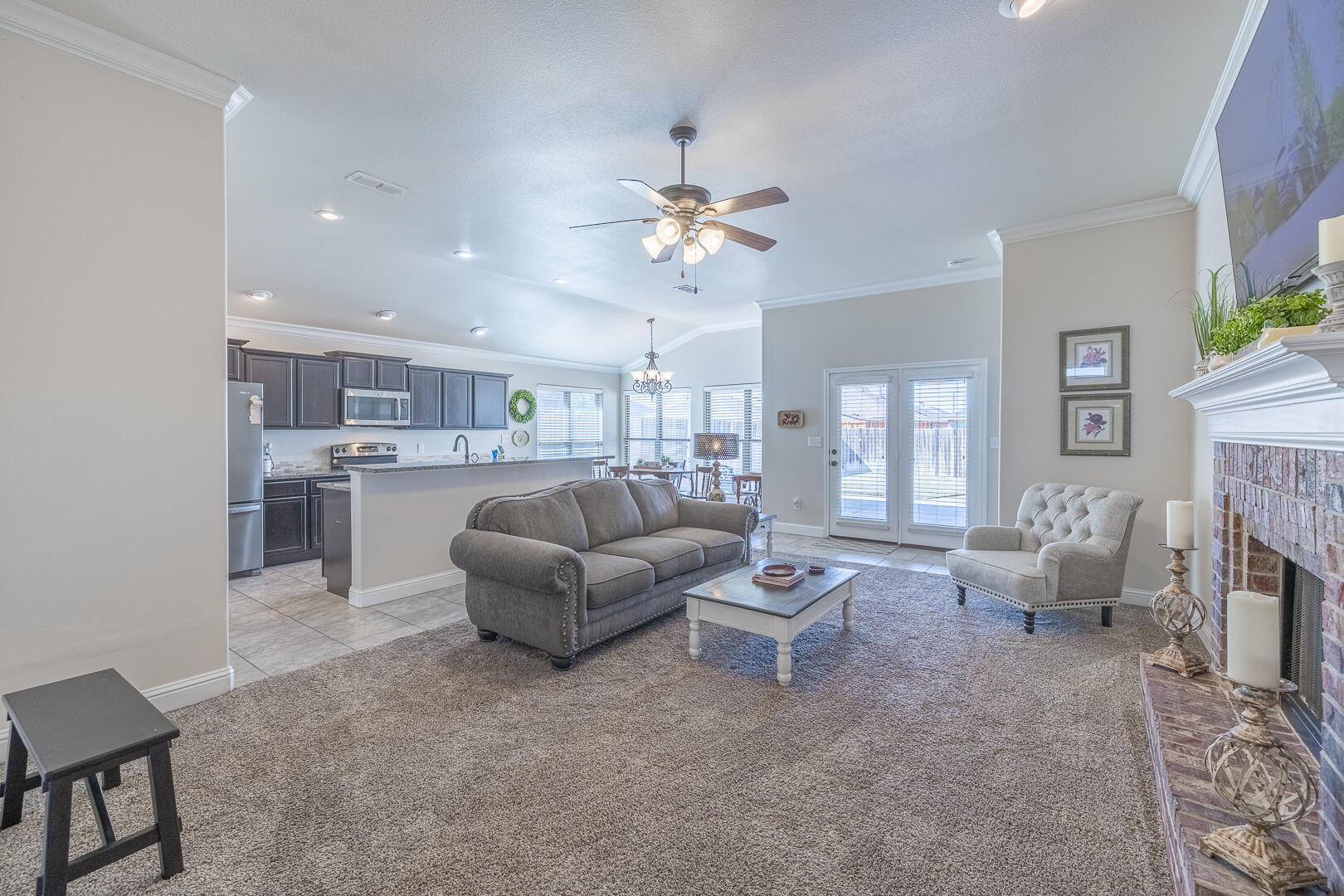 5720 111th Street Lubbock, TX 79424 - Photo 4 of 41 1-16