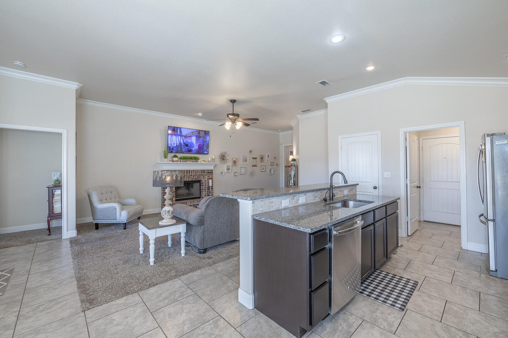 5720 111th Street Lubbock, TX 79424 - Photo 9 of 41 1-24