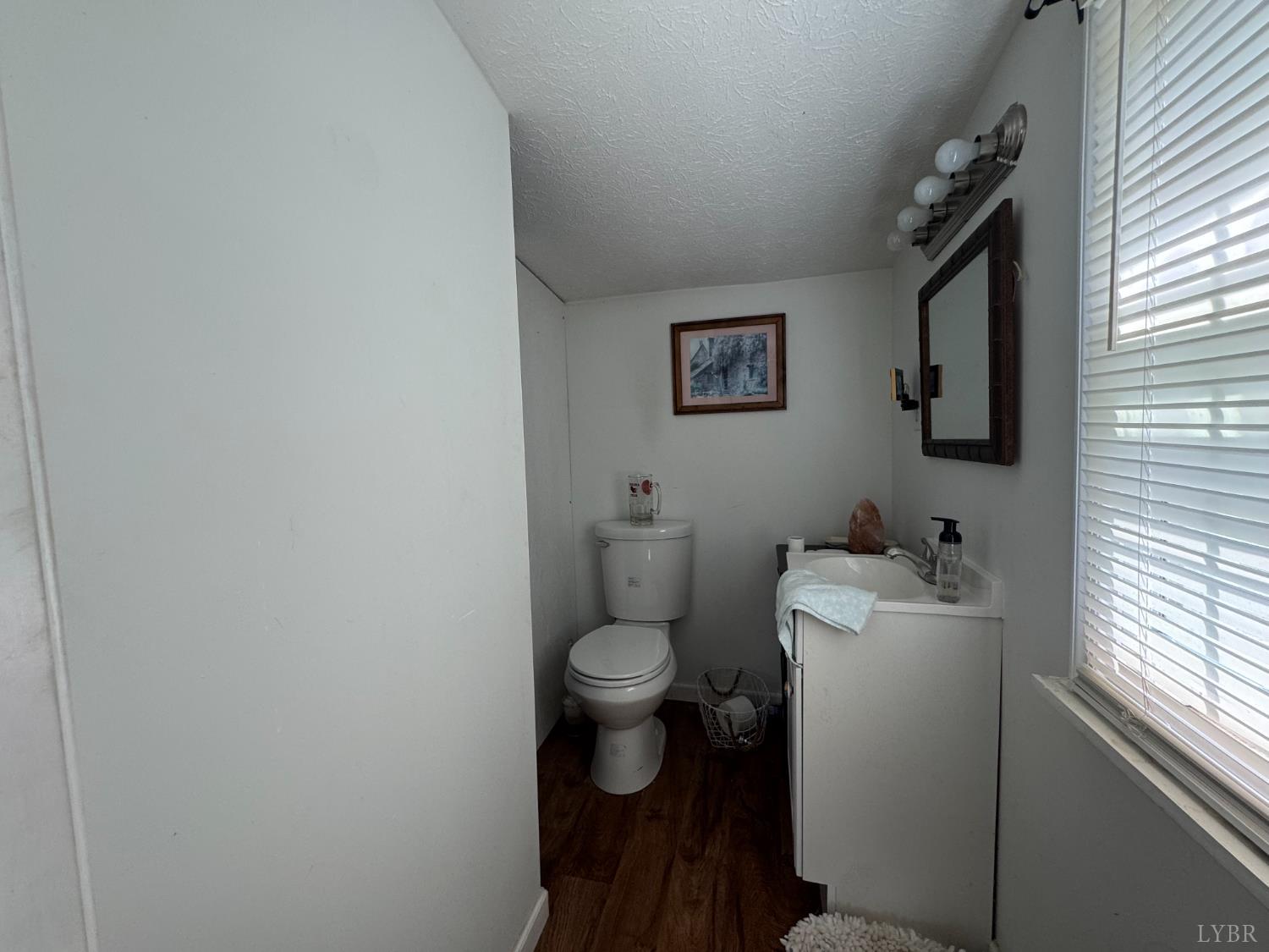 912 Oakville Road Appomattox, VA 24522 - Photo 9 of 9